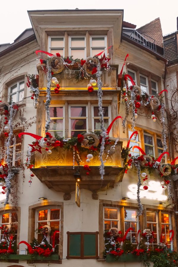 christmas-street-in-strasbourg-alsace-france