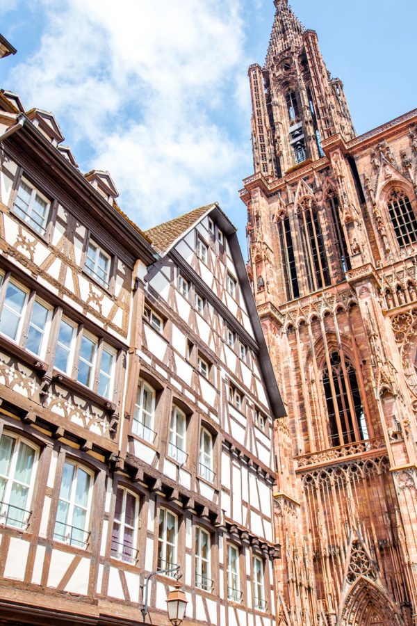 street-view-from-below-on-the-beautiful-old-buildings-and-notre-dame-cathedral-in-strasbourg-city-france